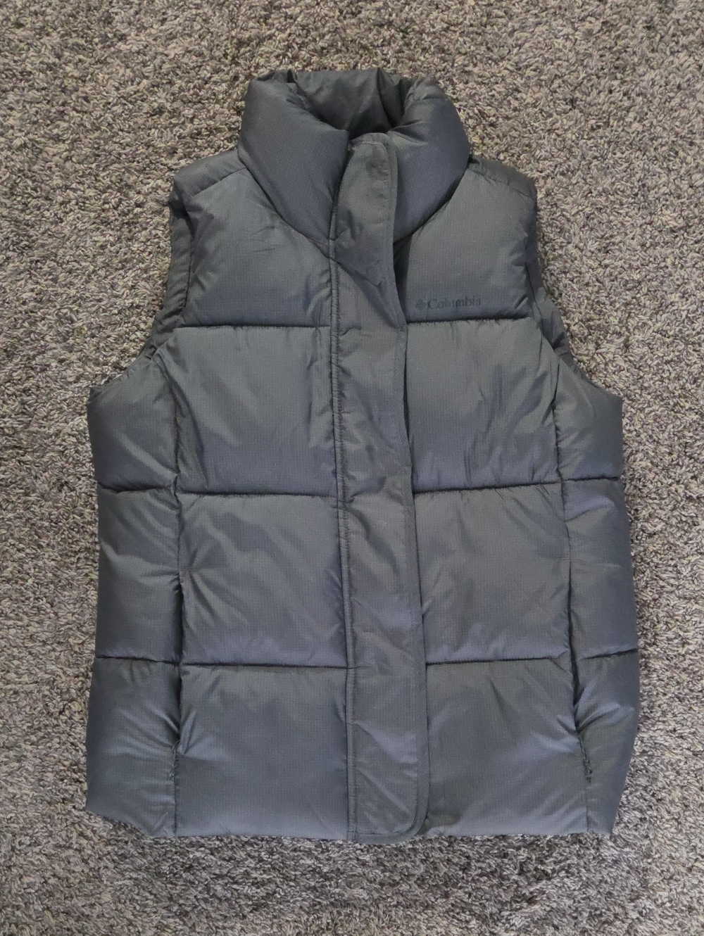 Columbia Gray Quilted Puffer Vest
